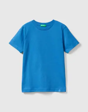 organic cotton t-shirt