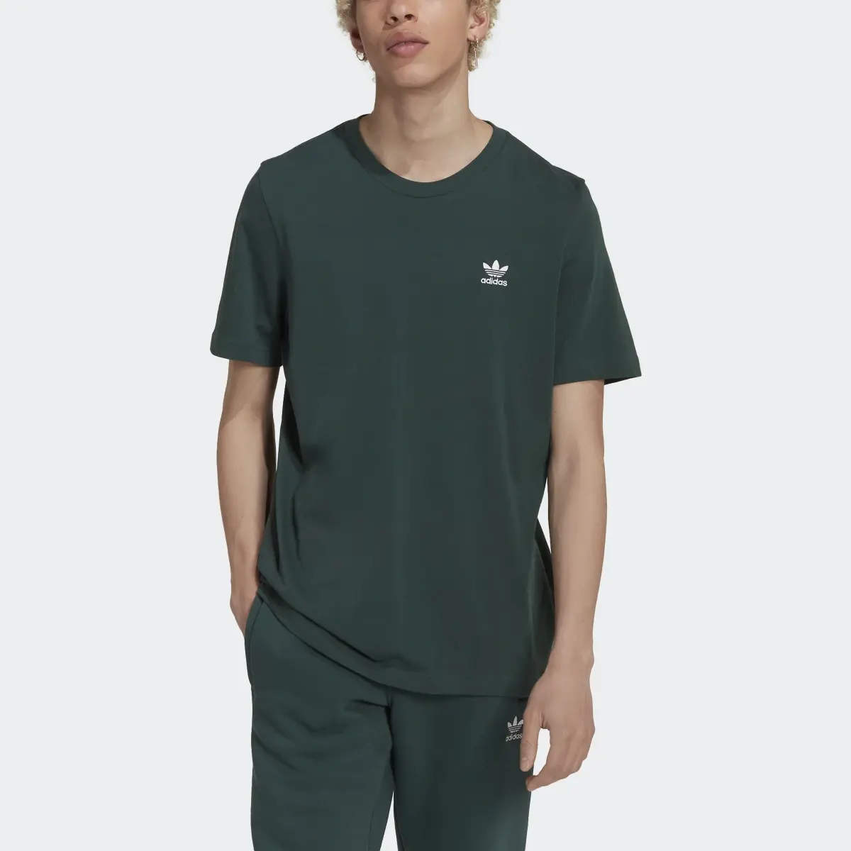 Adidas LOUNGEWEAR Adicolor Essentials Trefoil Tişört. 1