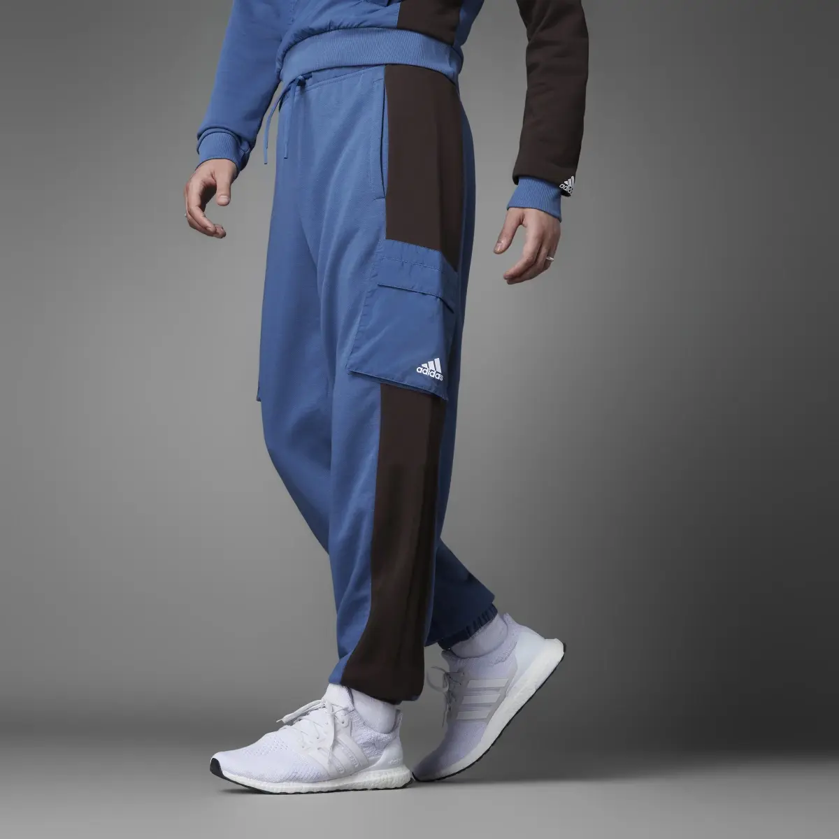 Adidas Pantalon en molleton Colorblock. 1