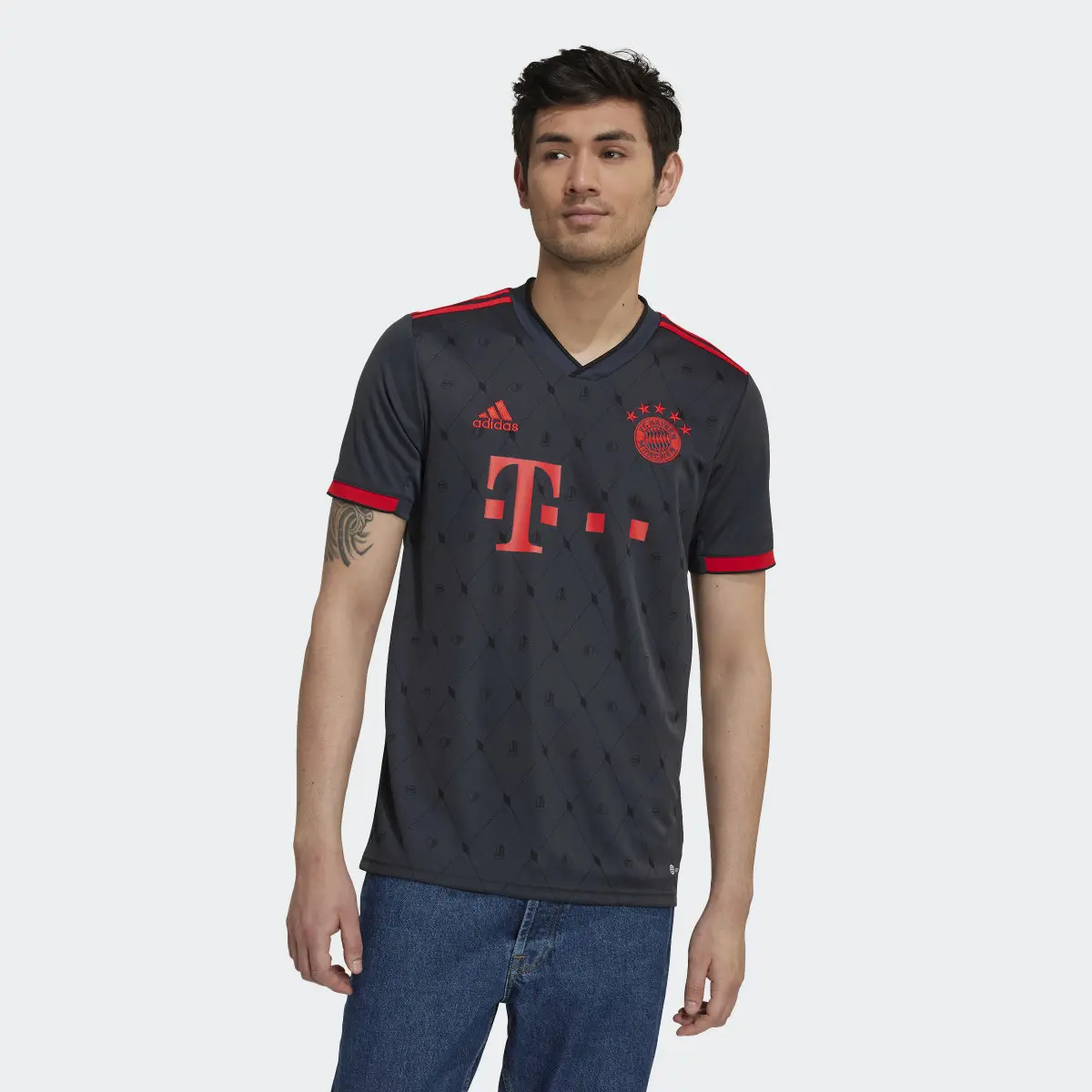 Adidas Maglia Third 22/23 FC Bayern München. 2