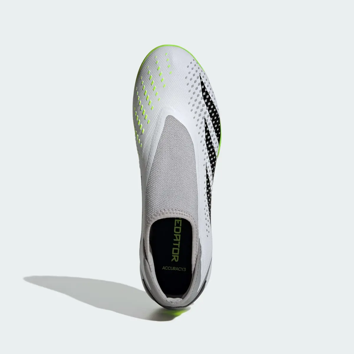 Adidas Zapatilla de fútbol Predator Accuracy.3 Laceless moqueta. 3