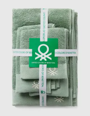 green towel set in 100% cotton