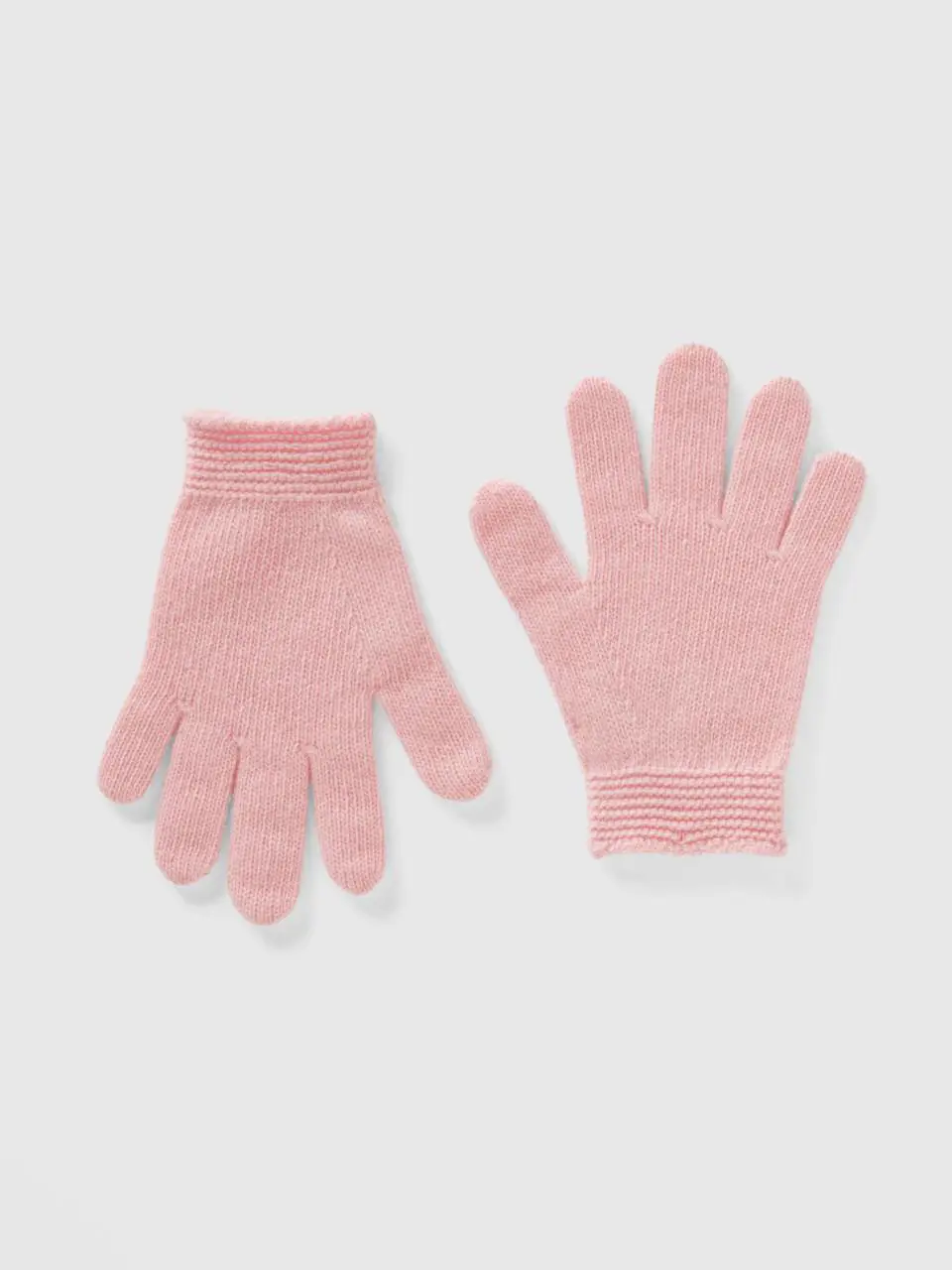 Benetton gloves in stretch wool blend. 1