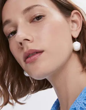 Pearl crystal earrings
