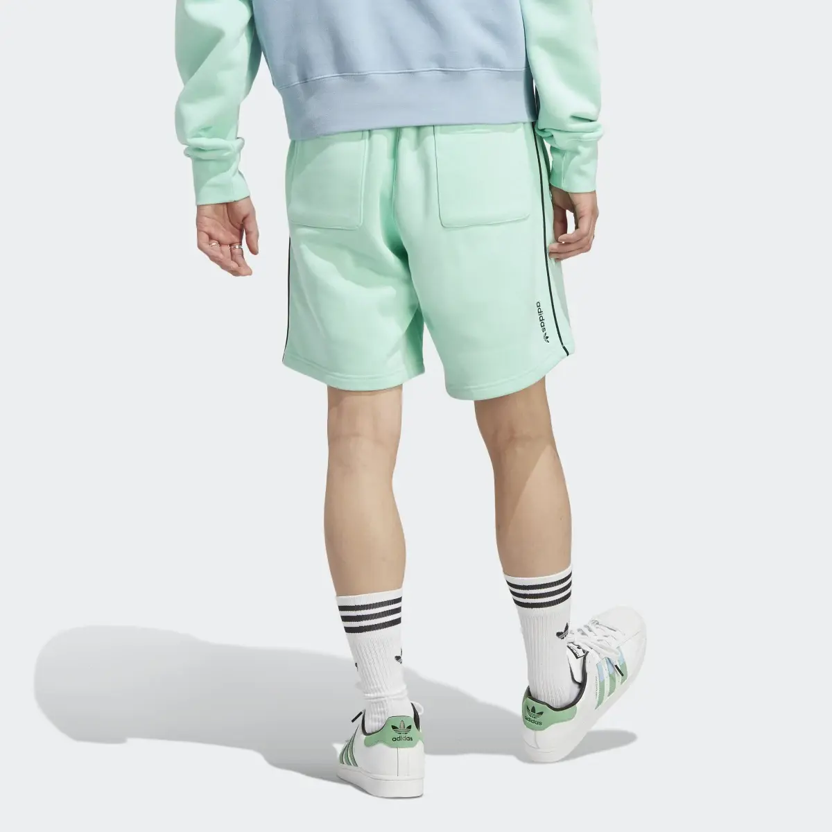 Adidas Adicolor Seasonal Archive Shorts. 2