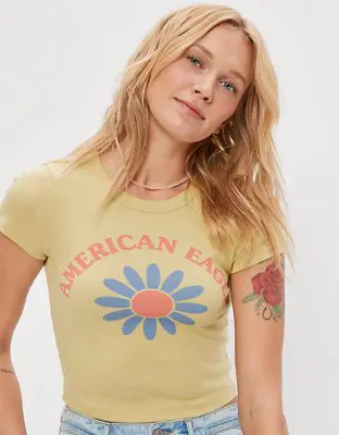 American Eagle Cropped Hey Baby Tee. 1