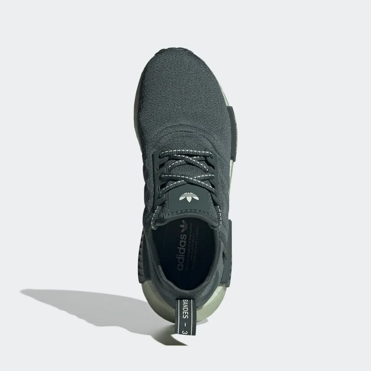 Adidas Chaussure NMD_R1. 3