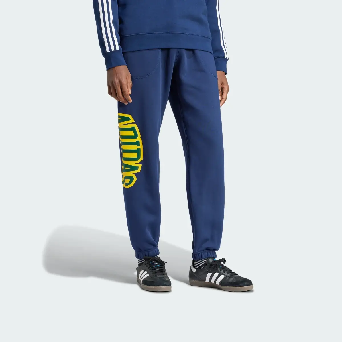 Adidas Spodnie dresowe VRCT. 1