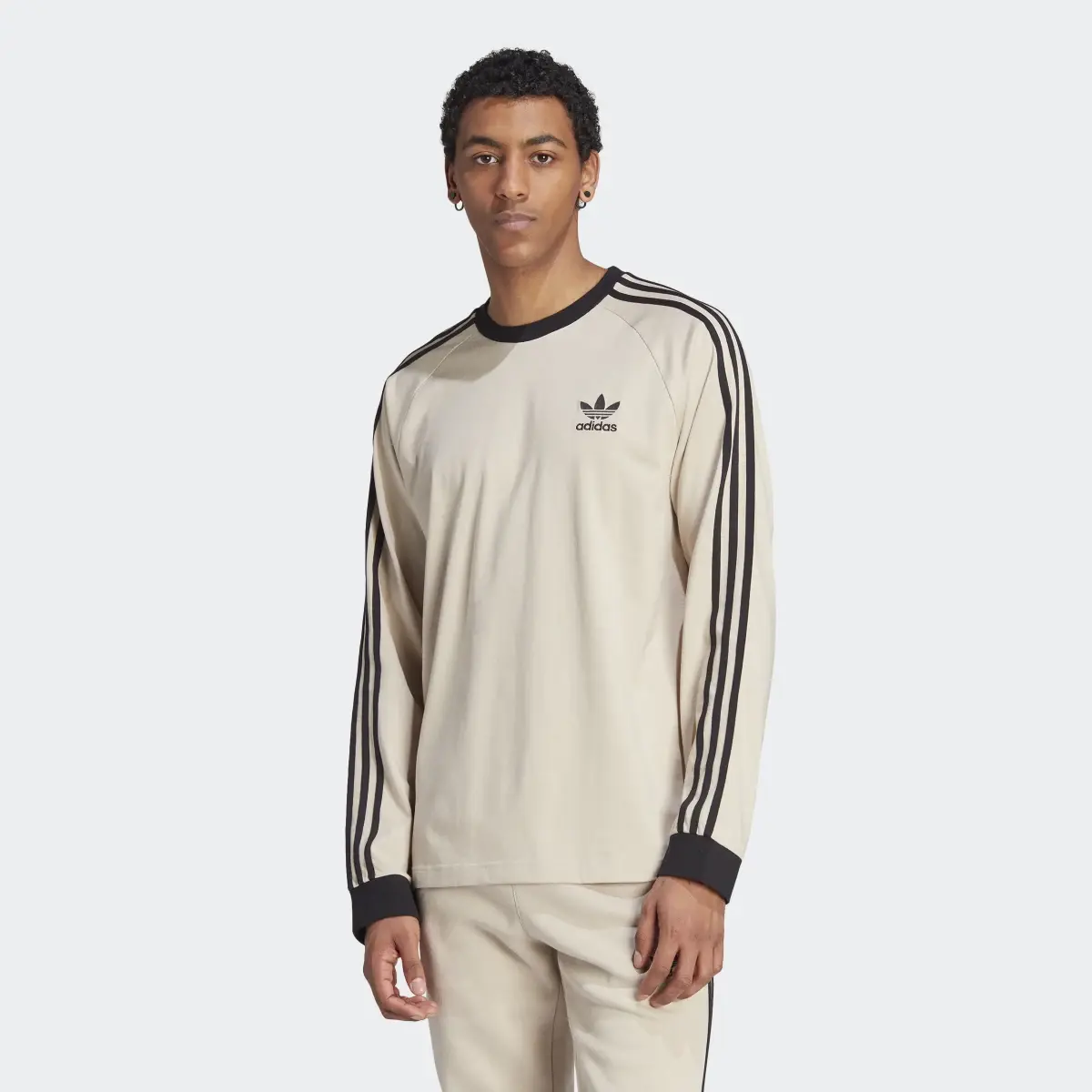 Adidas Adicolor Classics 3-Stripes Long Sleeve Tee. 2