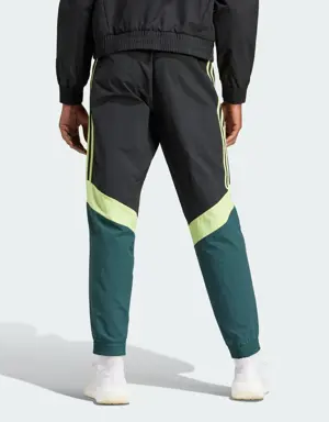 Adidas Manchester United Woven Track Tracksuit Bottoms. 3