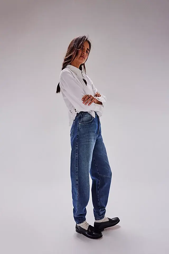 Free People Augusta Barrel Jeans. 3