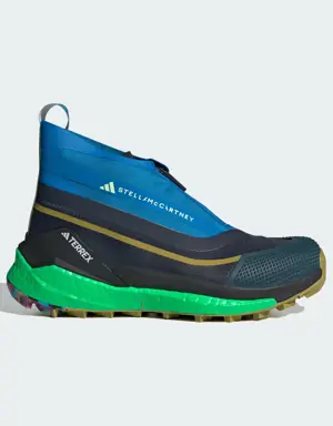 Adidas by Stella McCartney x Terrex Free Hiker. 2 Adidas by Stella McCartney x Terrex Free Hiker. 2