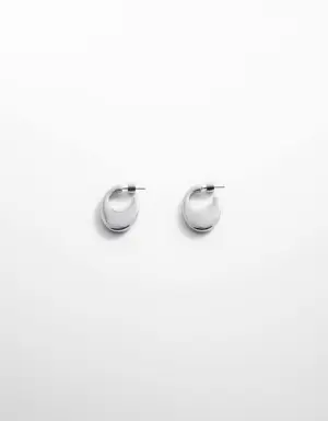 Oval hoop earrings