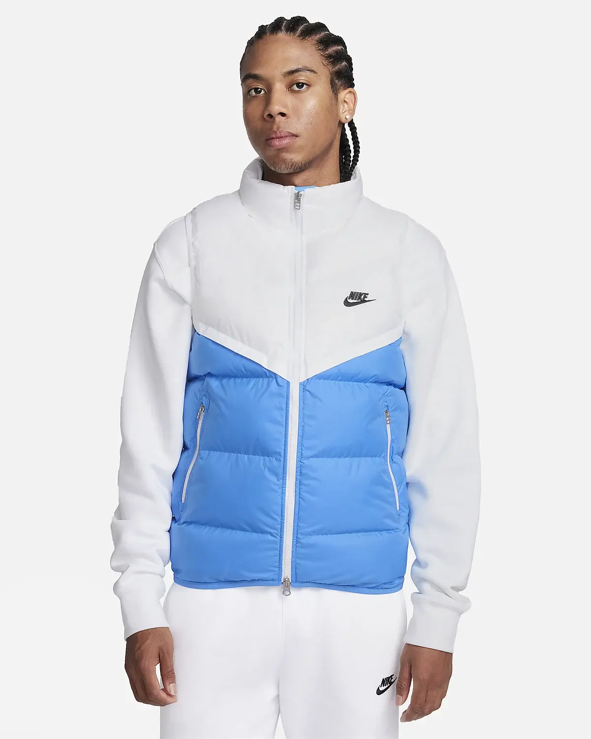 Nike Storm-FIT Windrunner. 1