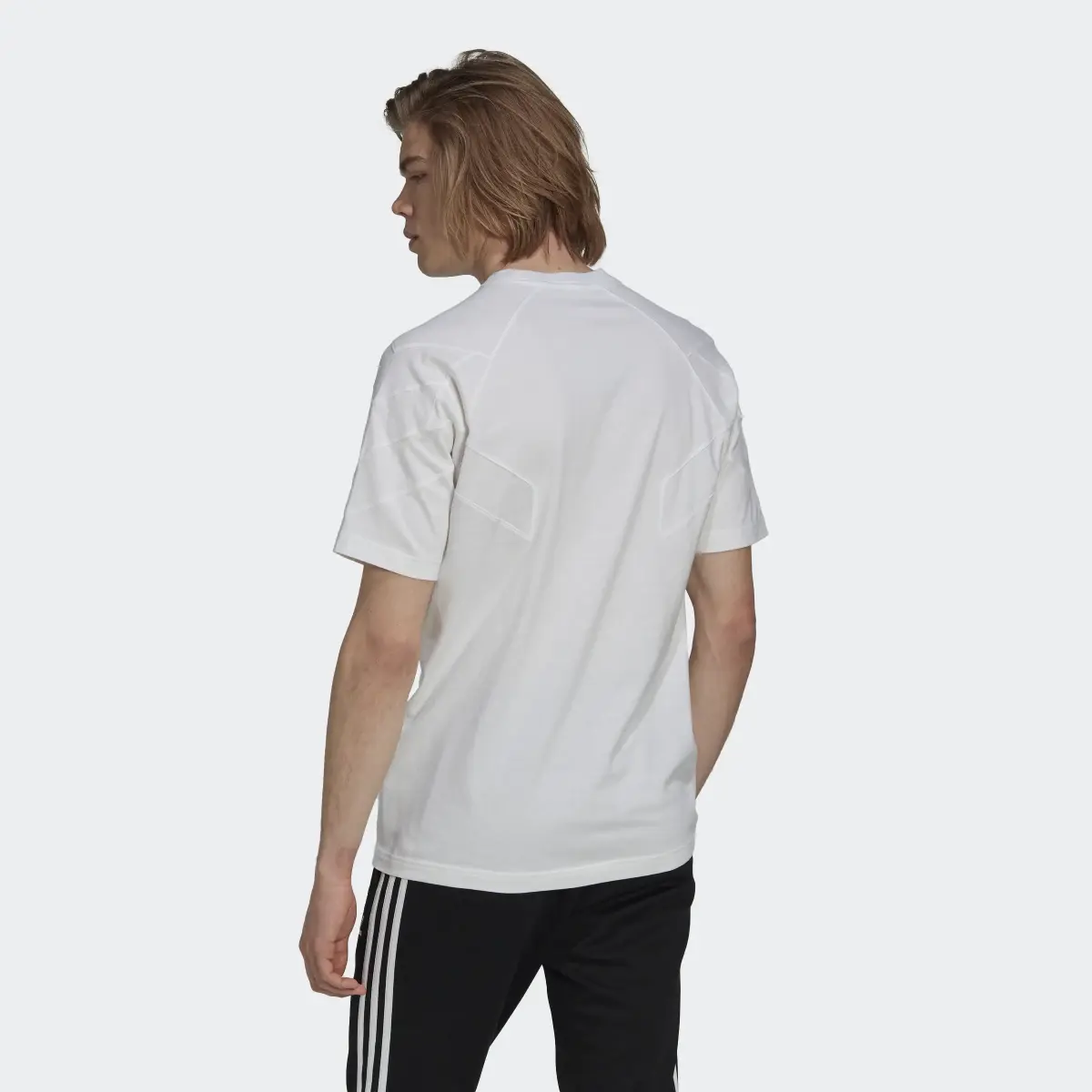 Adidas Rekive T-Shirt. 3