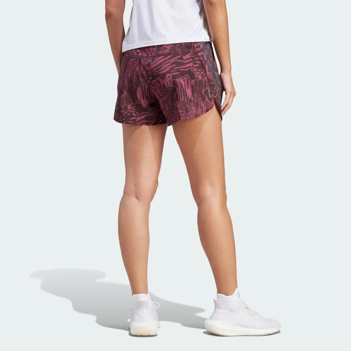 Adidas Shorts de Running Run Icons 3 Franjas Estampados. 2