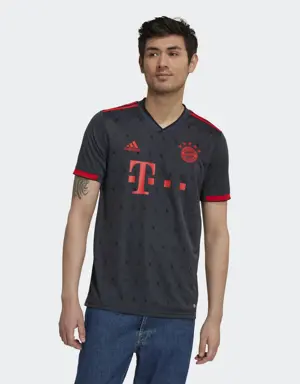 FC Bayern 22/23 Third Jersey