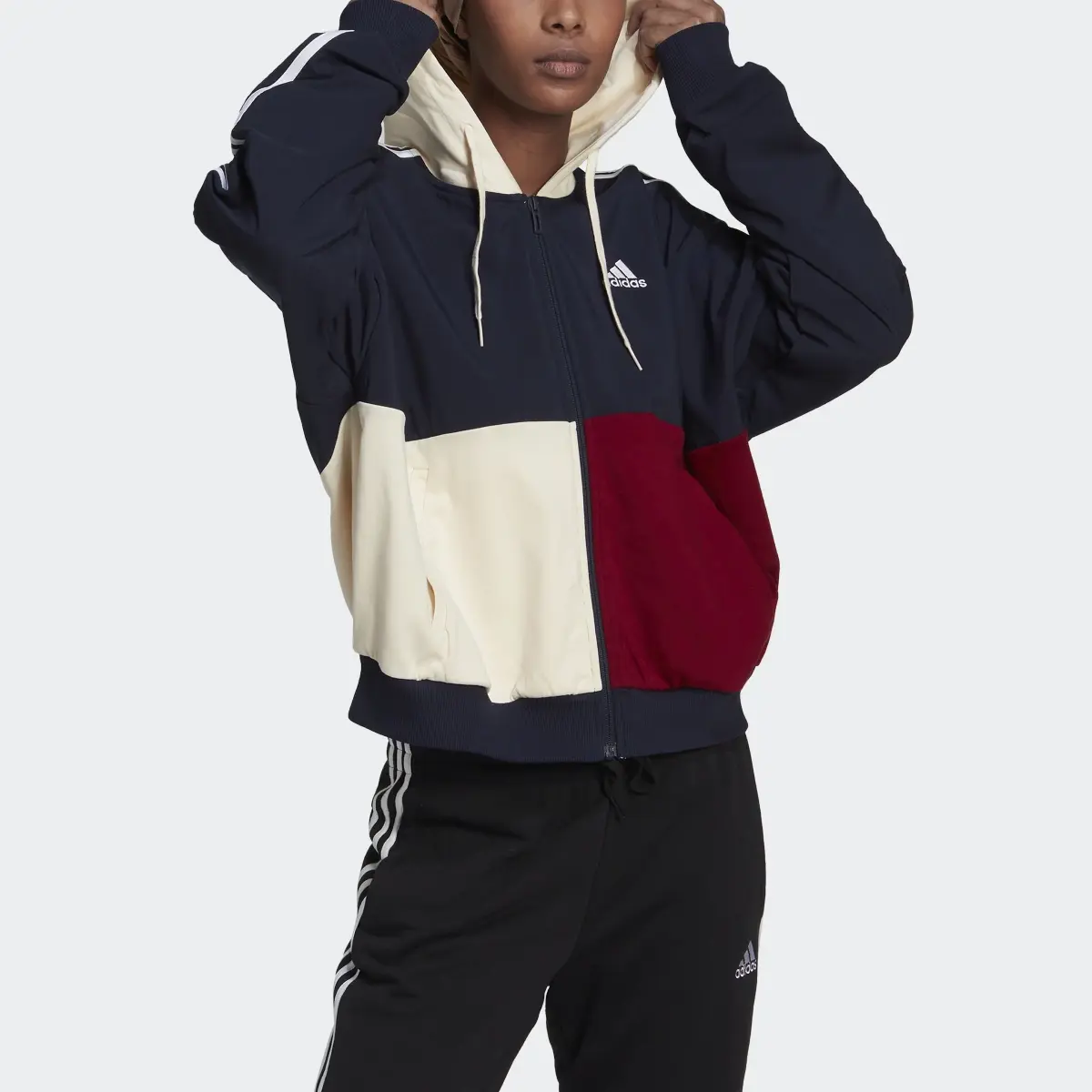 Adidas Veste à capuche entièrement zippée Essentials 3-Stripes Colorblock. 1