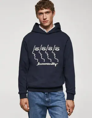 İşlemeli kapüşonlu sweatshirt