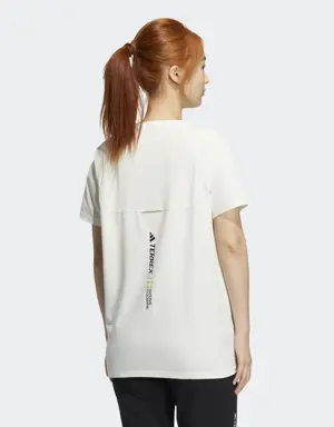 Adidas T-shirt National Geographic Short Sleeve. 3