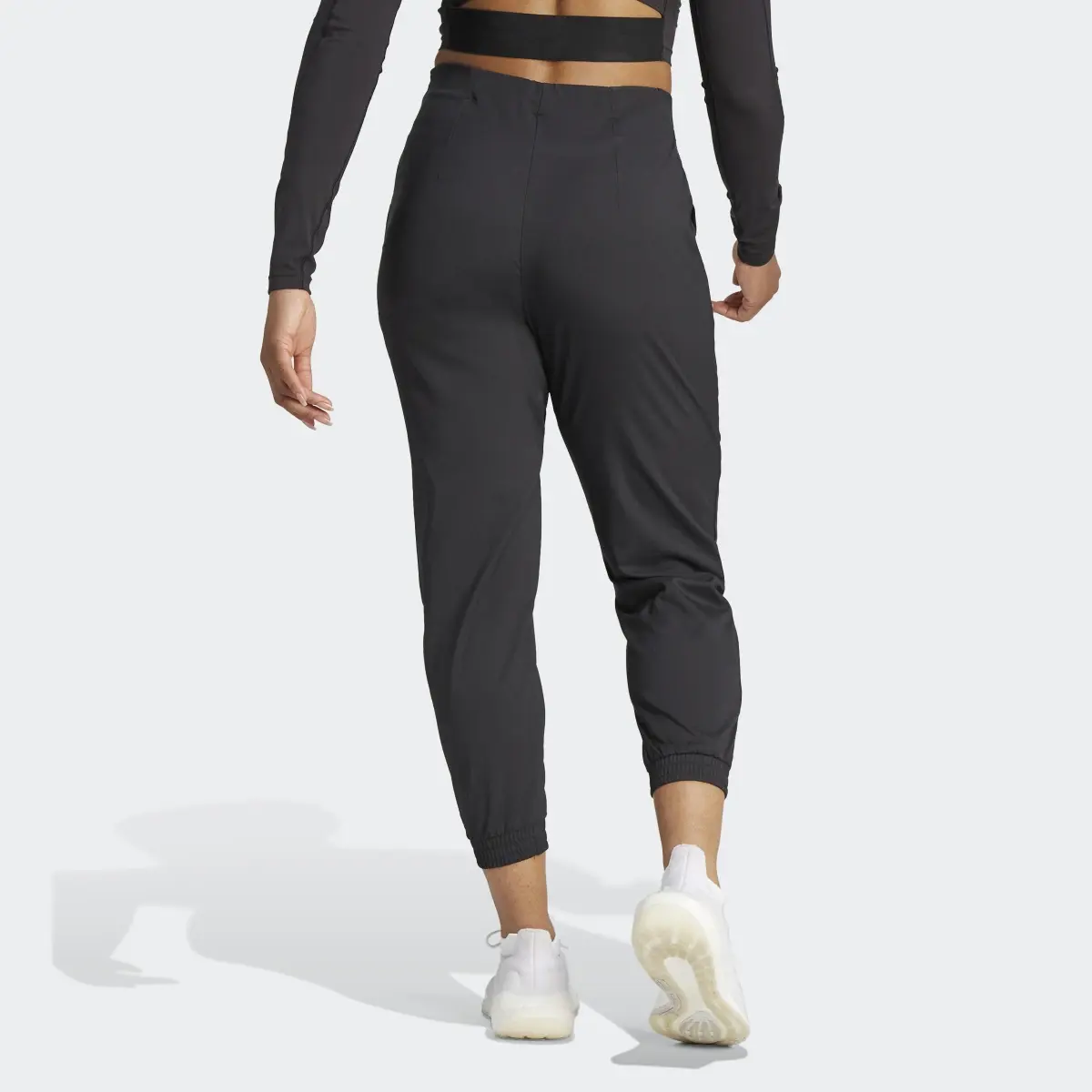 Adidas Pantalon toile AEROREADY Train Essentials Minimal Branding. 3