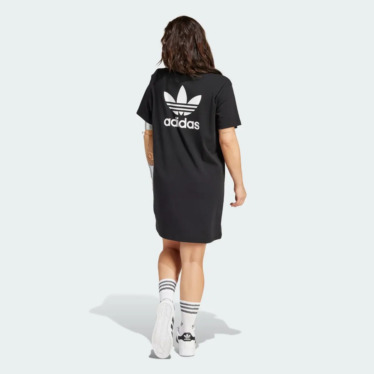 Adidas Vestido Trifolio. 3