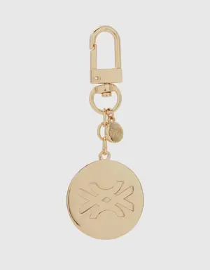 gold keychain with pendant