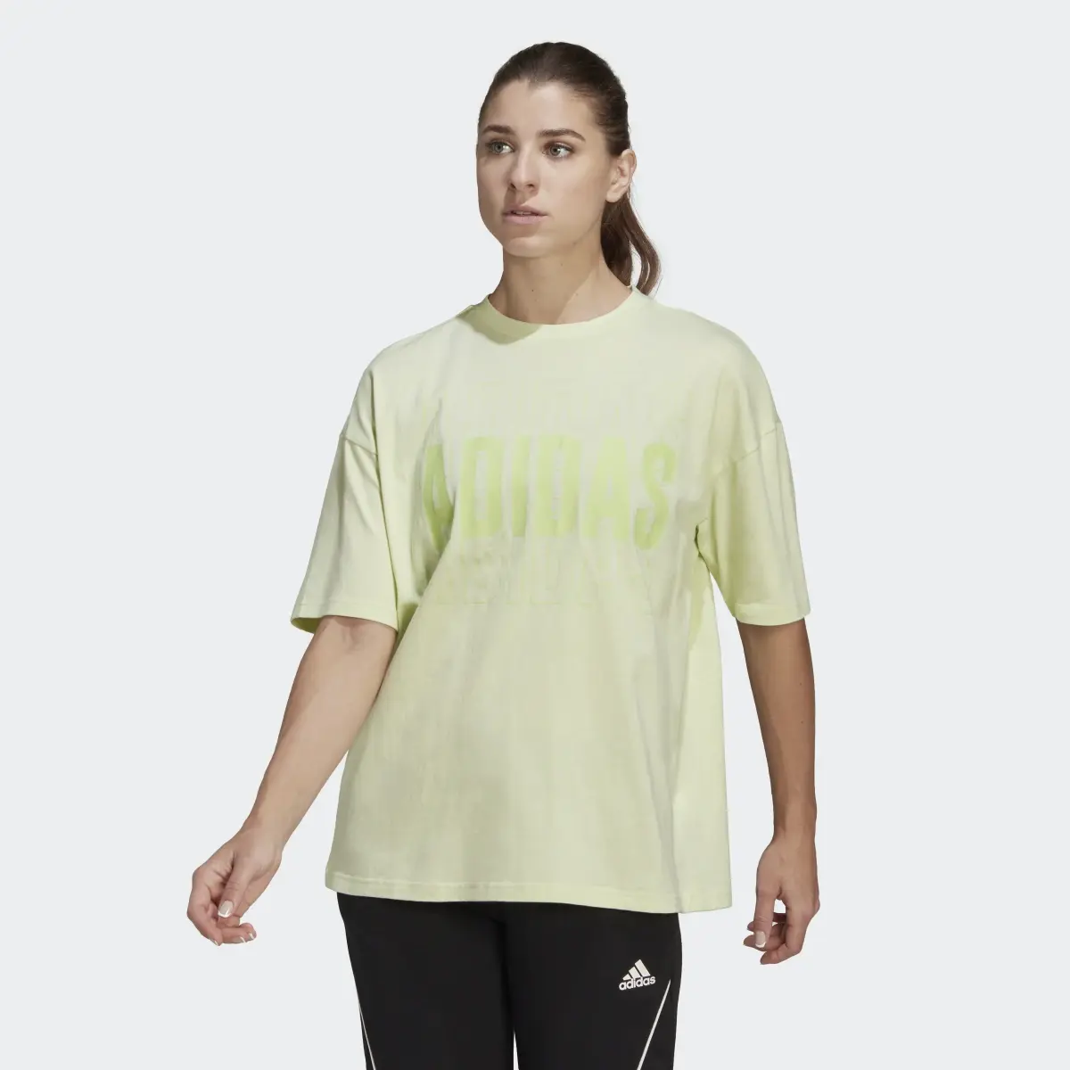Adidas T-shirt oversize Essentials Repeat adidas Logo. 2