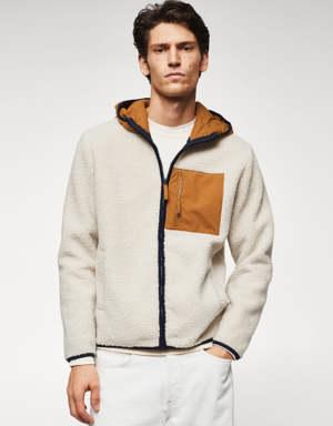 Contrasting sheepskin sweatshirt