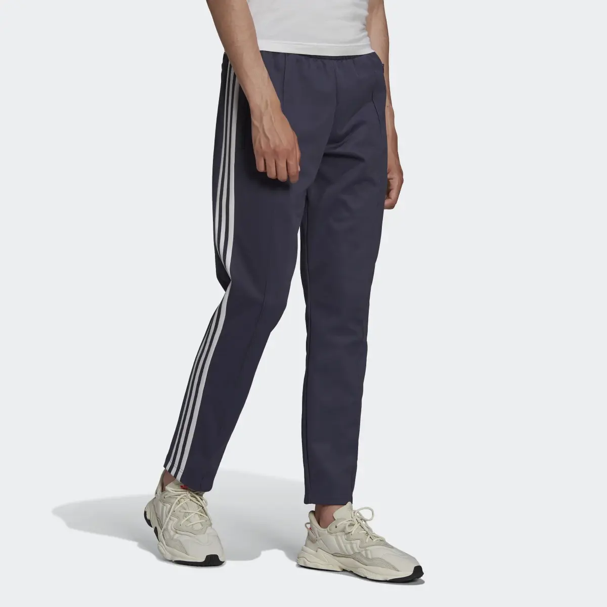 Adidas Adicolor Classics Beckenbauer Primeblue Track Pants. 3