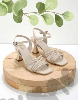 Bej Kadın Klasik Topuklu Ayakkabı K05823090709