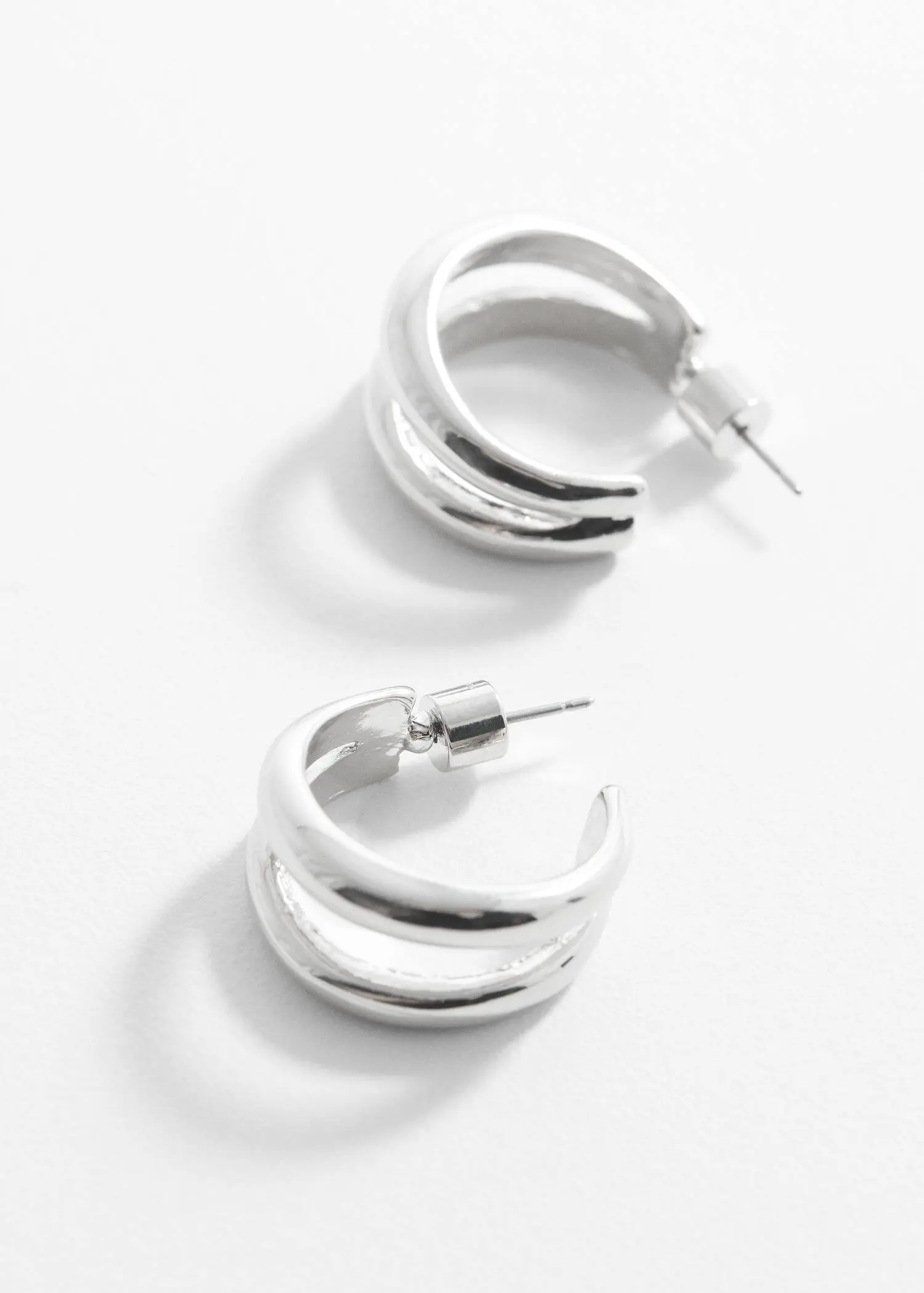 Mango Open double-hoop earrings. 1
