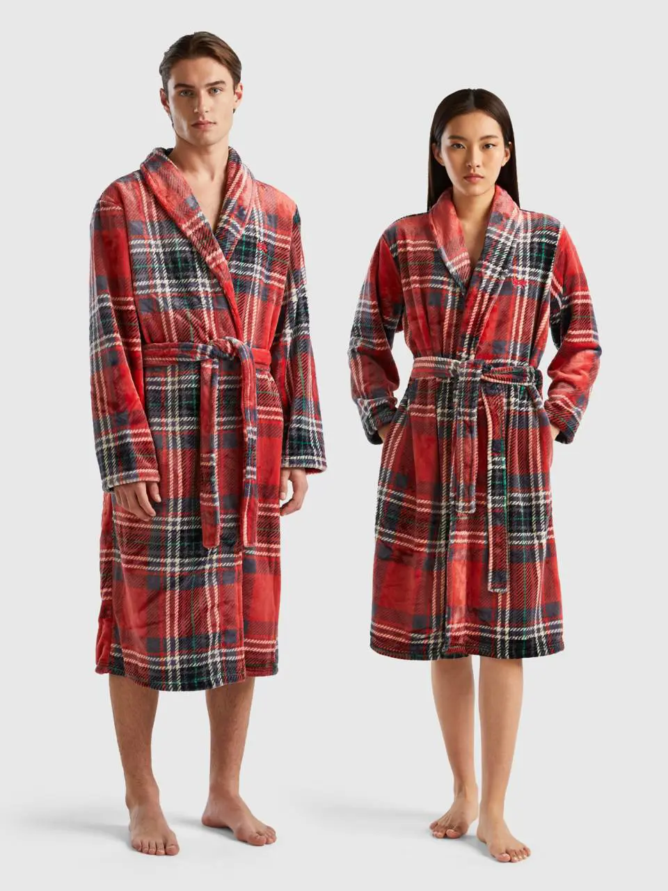 Benetton tartan robe. 1