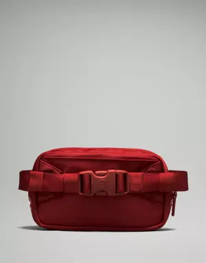 Team Canada Future Legacy Mini Belt Bag