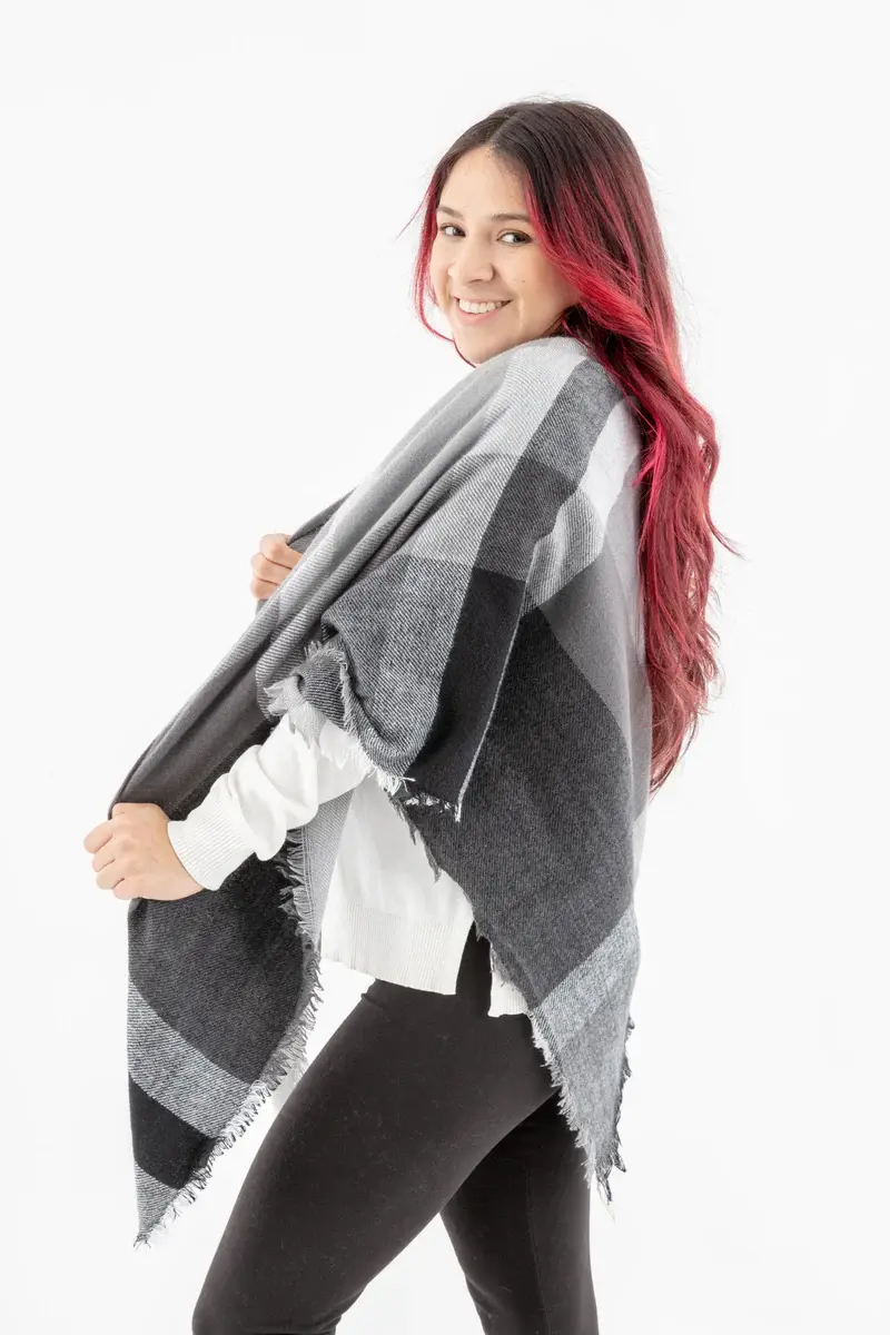 Just Cozy Eladia - Blanket Scarf. 2 Just Cozy Eladia - Blanket Scarf. 2