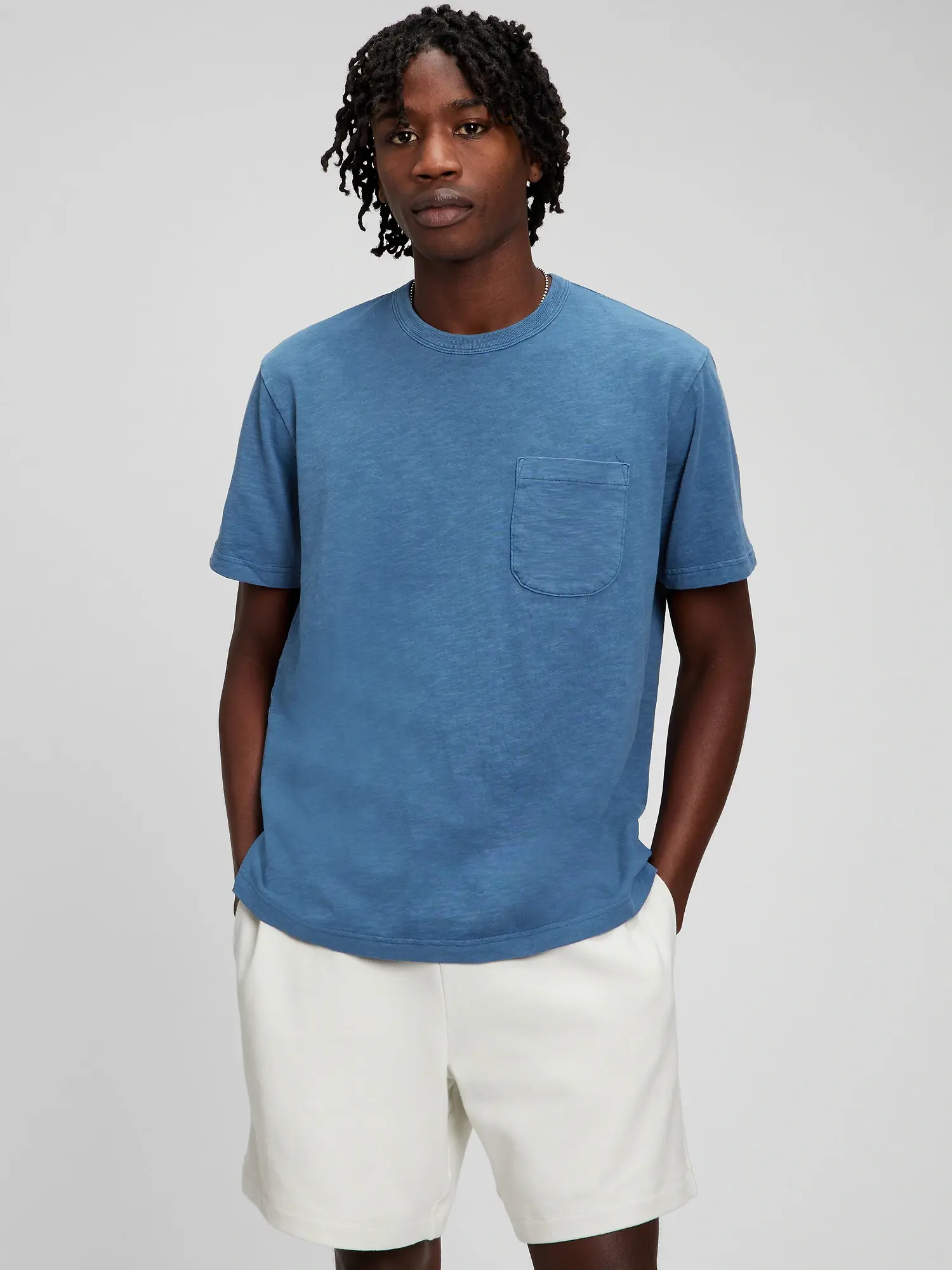 Gap Classic Fit Slub Pocket T-Shirt blue. 1