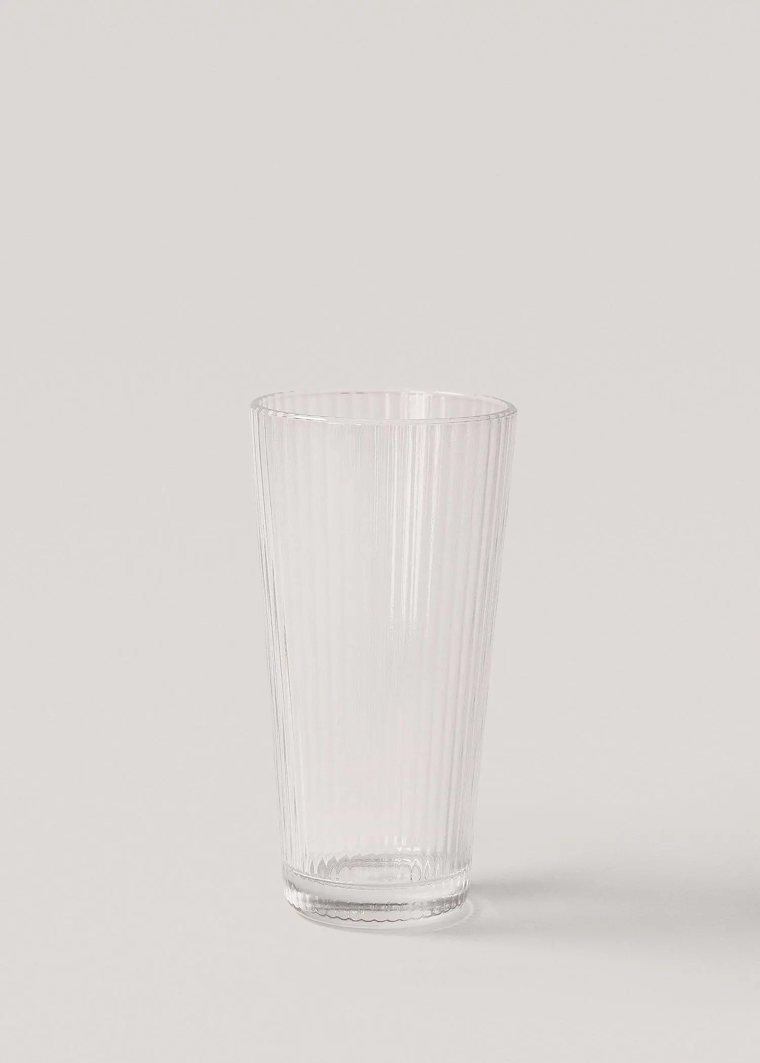 Mango 14 cm transparent glass with stripes. 1