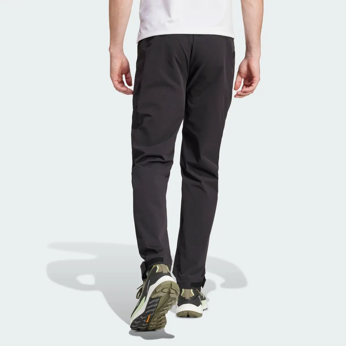 Adidas Pantaloni Terrex Xperior. 2