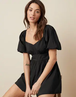 American Eagle Puff Sleeve Romper. 1