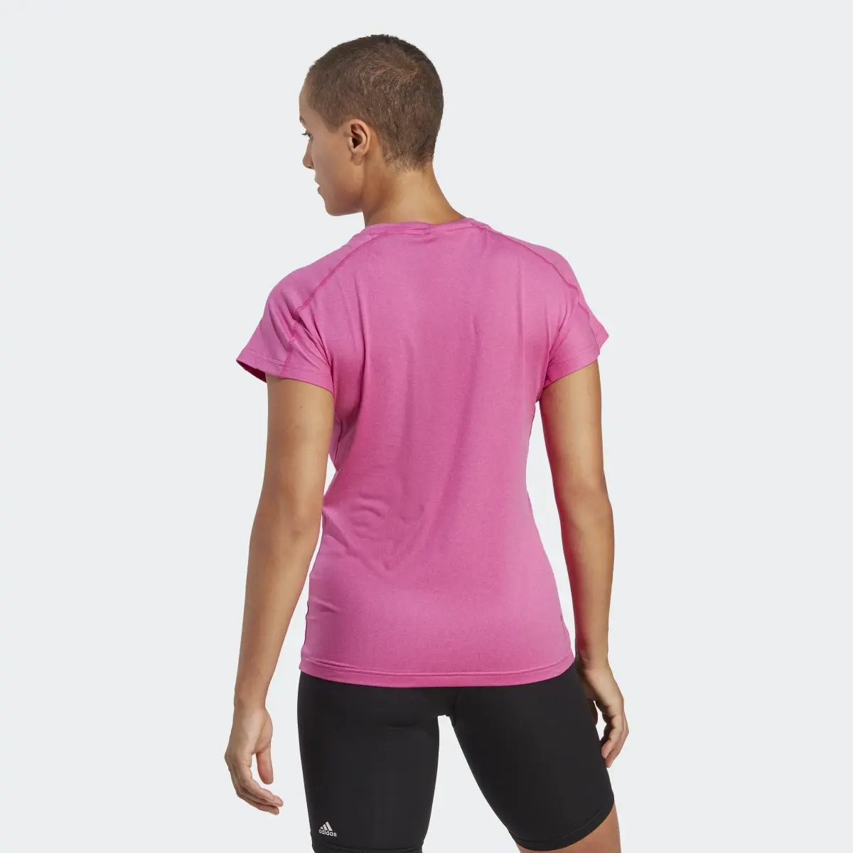 Adidas Playera Minimalista AEROREADY Train Essentials Cuello en V. 3