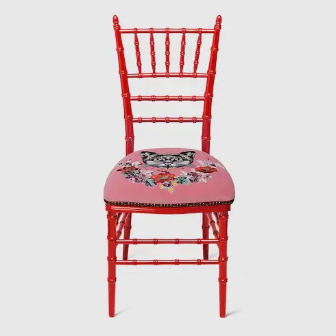 Gucci Chiavari chair with embroidered cat. 1