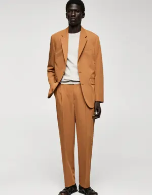 Regular-fit suit trousers with pleats