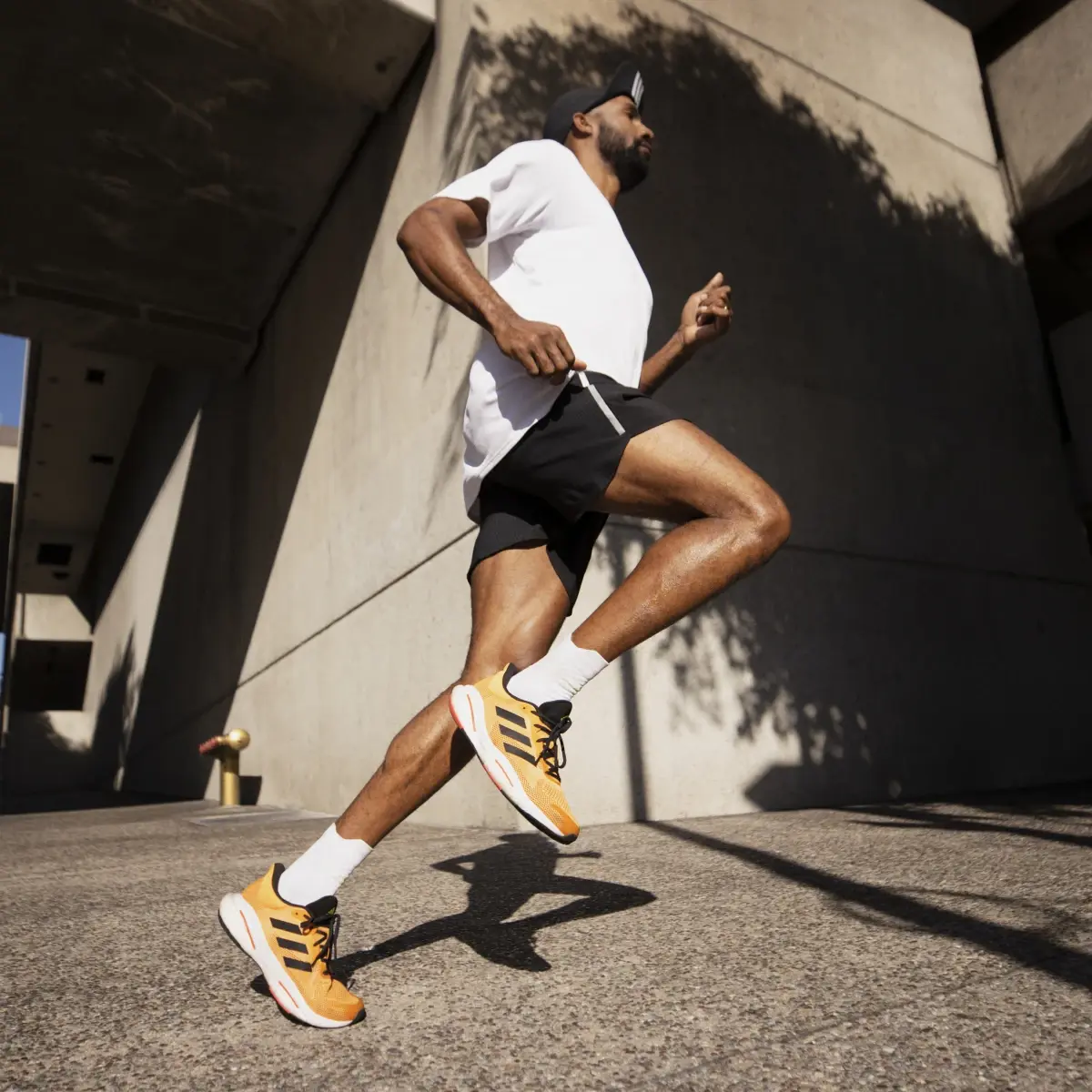 Adidas Designed 4 Running Şort. 3