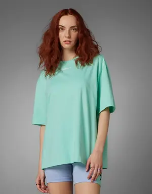Adidas T-shirt graphique. 2