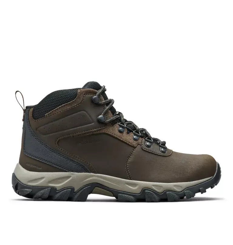Columbia Men’s Newton Ridge™ Plus II Waterproof Hiking Boot. 2