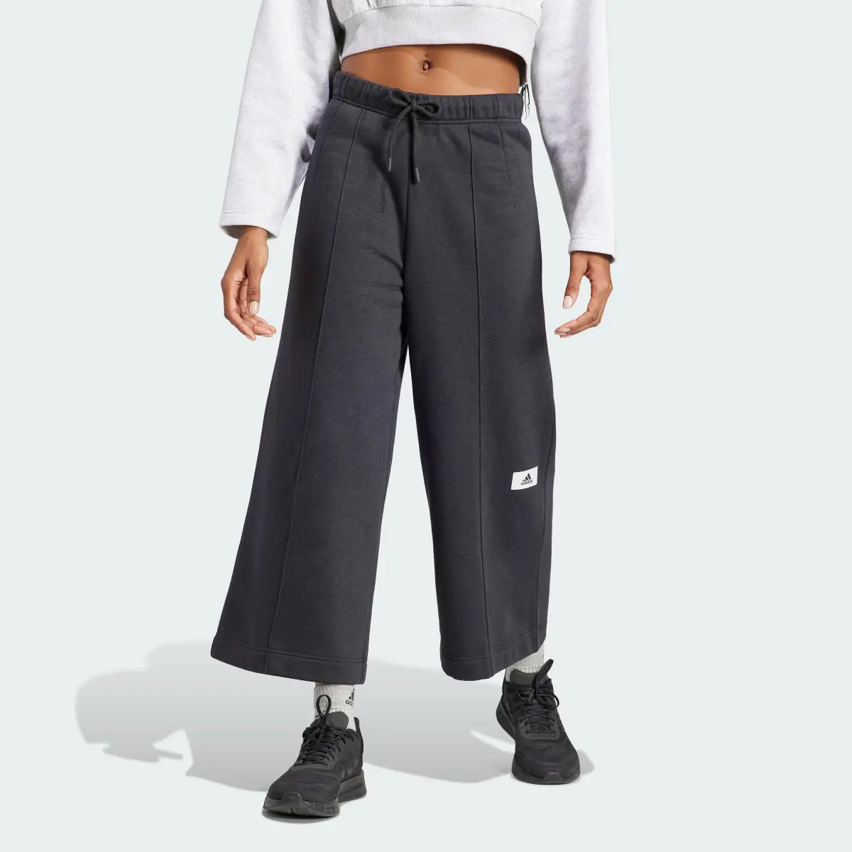 Adidas Pantaloni The Safe Place. 1