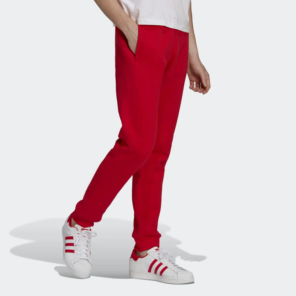 Adidas Adicolor Essentials Trefoil Pants. 3