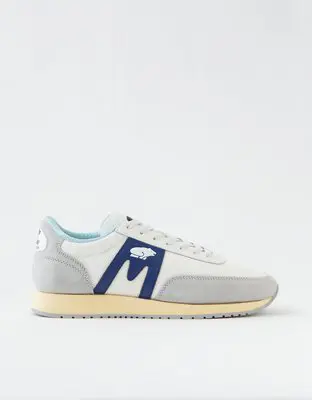 American Eagle Karhu Albatross Sneaker. 1