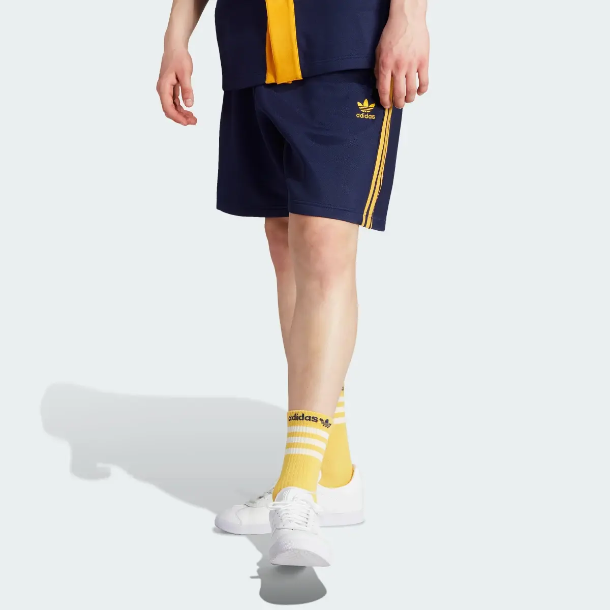 Adidas Shorts Adicolor Classics+. 1