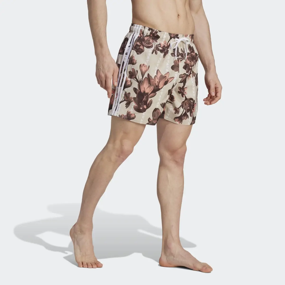 Adidas Short Floral CLX Short-Length. 3